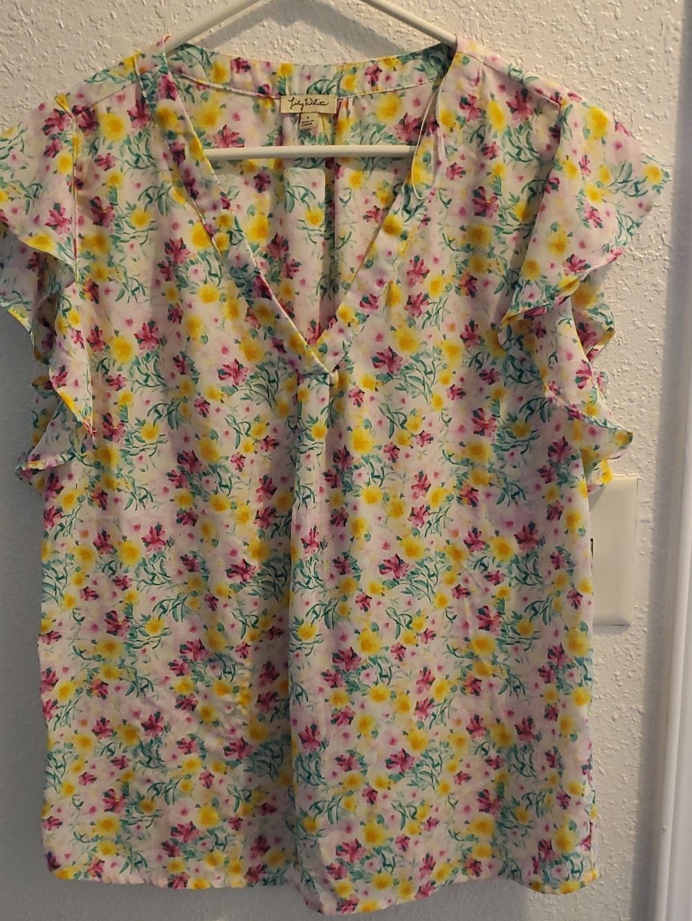 Lilly Pulitzer Yellow & Pink Floral V-Neck Flutter Sleeve Top